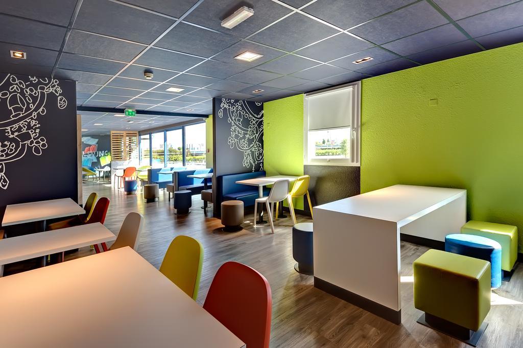 Ibis Budget La Roche Sur Yon Vendespace Mouilleron-le-Captif Exterior foto